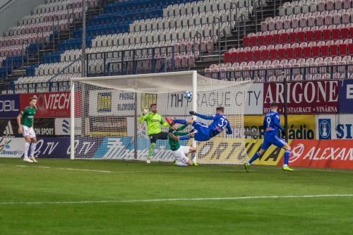 Efektní hlavička Víta Beneše znamenající vyrovnání na 1:1 